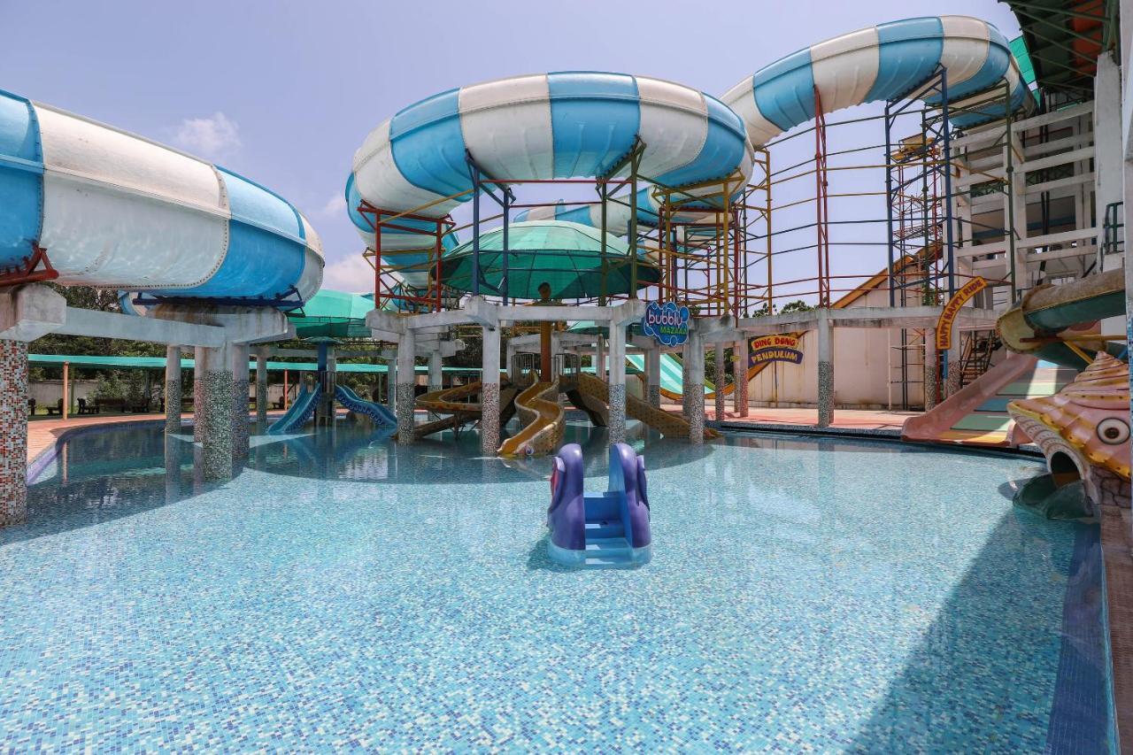 Capital O 49279 Chhab Chhaba Chhab Water Fun Park & Resort Damka Ngoại thất bức ảnh