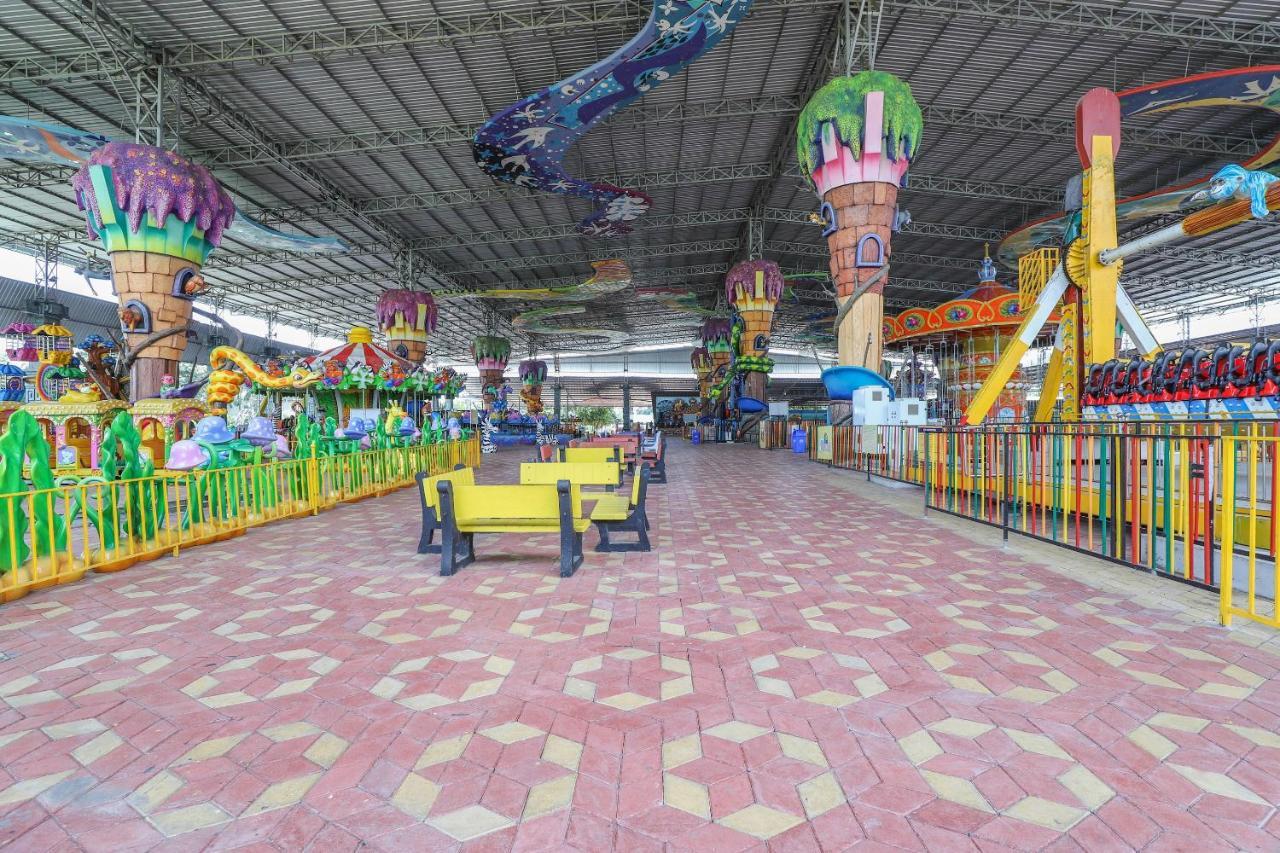 Capital O 49279 Chhab Chhaba Chhab Water Fun Park & Resort Damka Ngoại thất bức ảnh