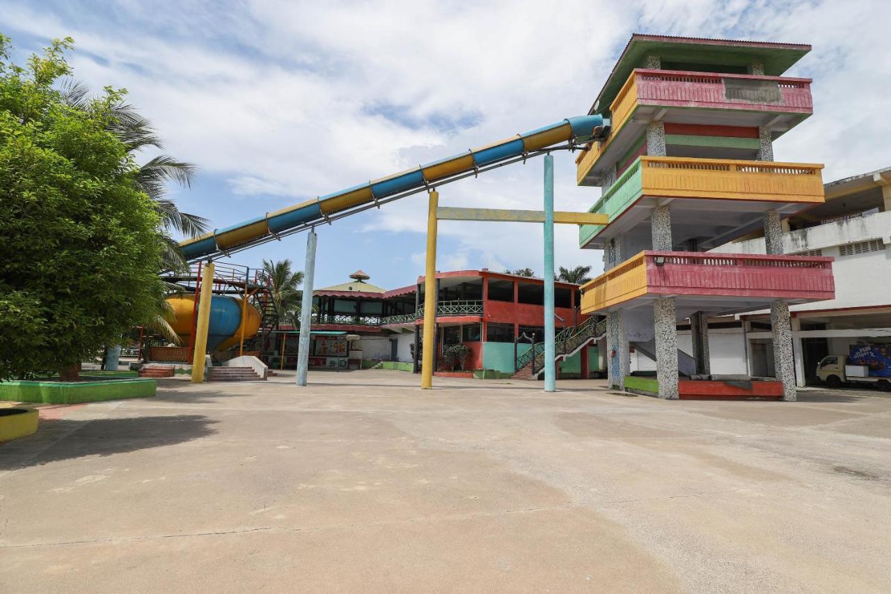 Capital O 49279 Chhab Chhaba Chhab Water Fun Park & Resort Damka Ngoại thất bức ảnh